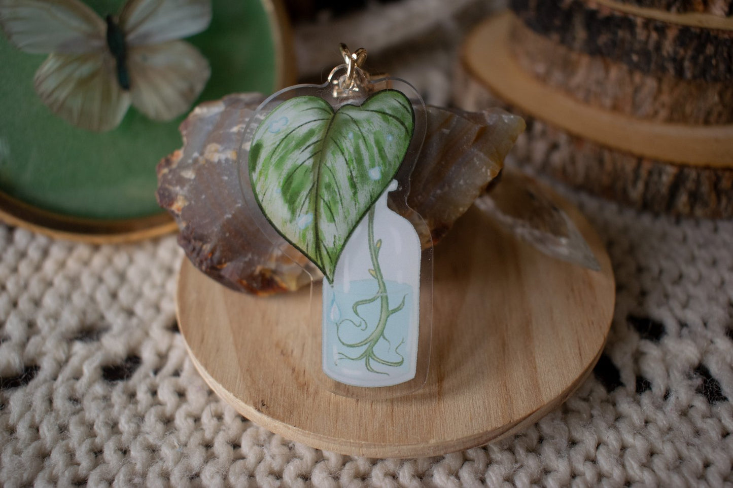 Marble Queen Pothos Propegation Keychain
