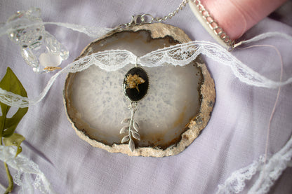 Ode to Oma-Ma Necklace