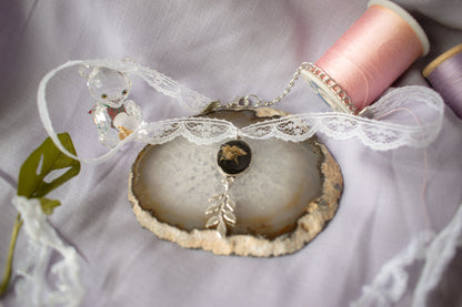 Ode to Oma-Ma Necklace