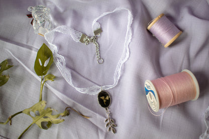 Ode to Oma-Ma Necklace