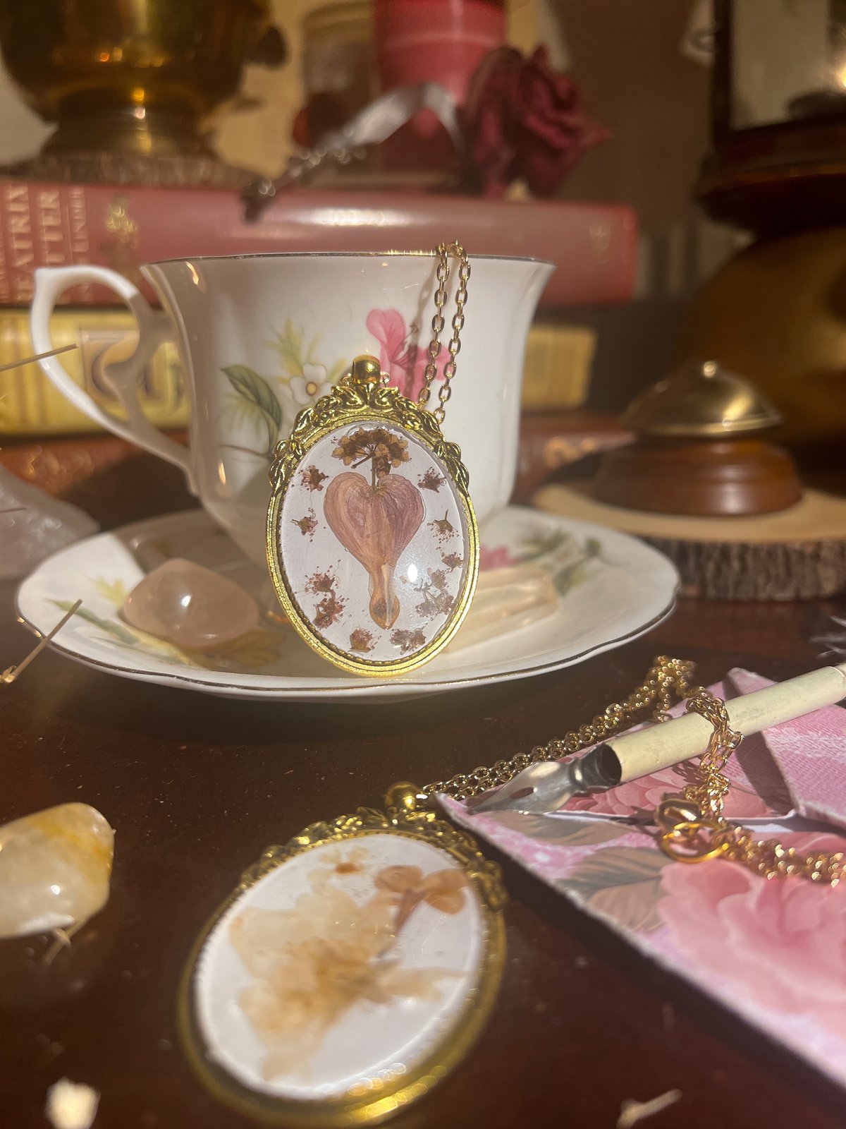 The Bleeding Lovers Necklace